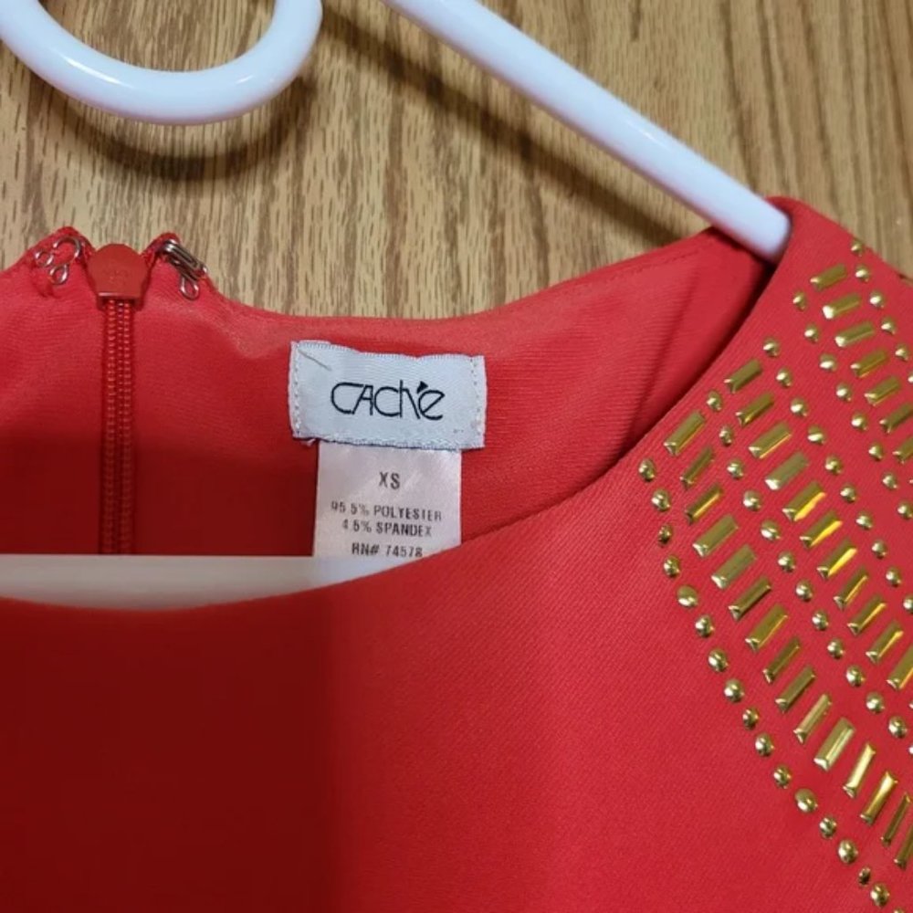 Cache Perfect_4_ Summer Orange/Coral with Gold Embellishments. - Picture 3 of 4